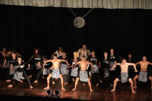 TDTS show dance end 2